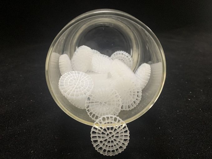 Weiße Jungfrau HDPE 10X7mm Aquakultur Filtermaterial-K2 0