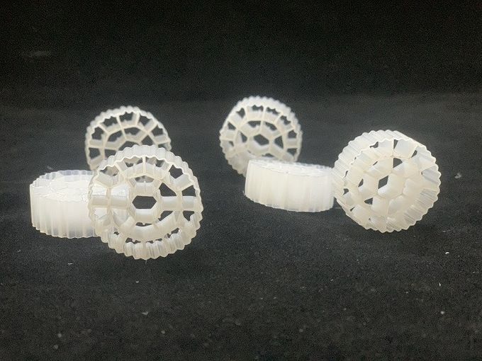 Weiße Medien-Fischzucht 0.98g/cm3 25X12mm K1 MBBR 0